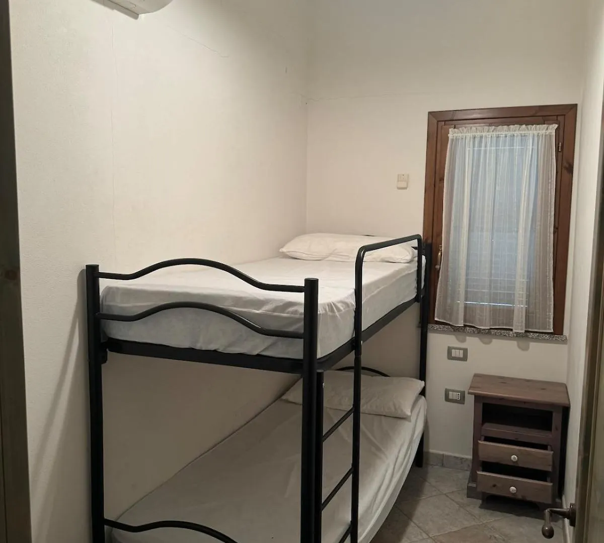 Villetta A Schiera Frontemare Torre dei Corsari Italien